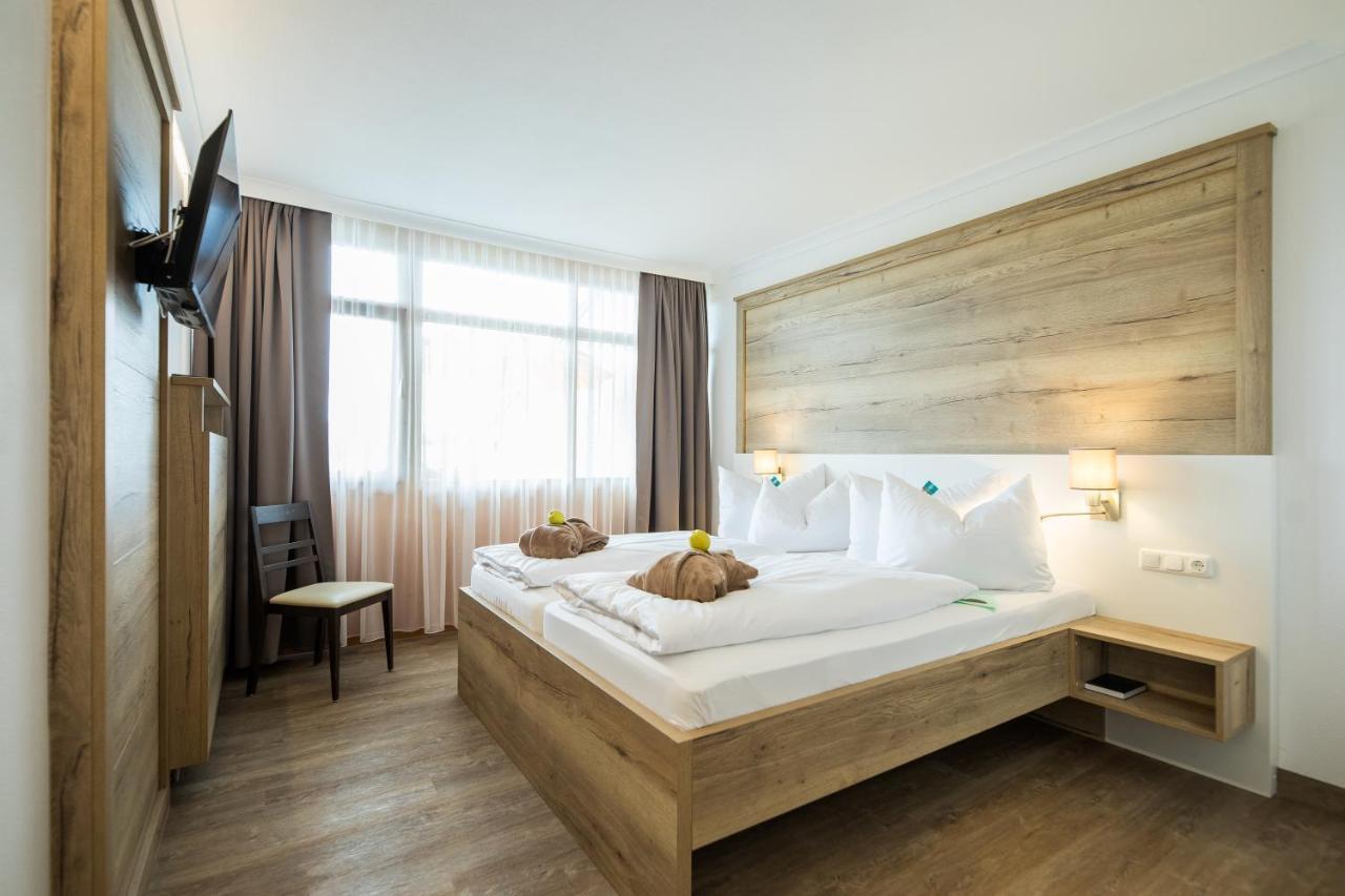 Aktivital Hotel Bad Griesbach im Rottal Esterno foto